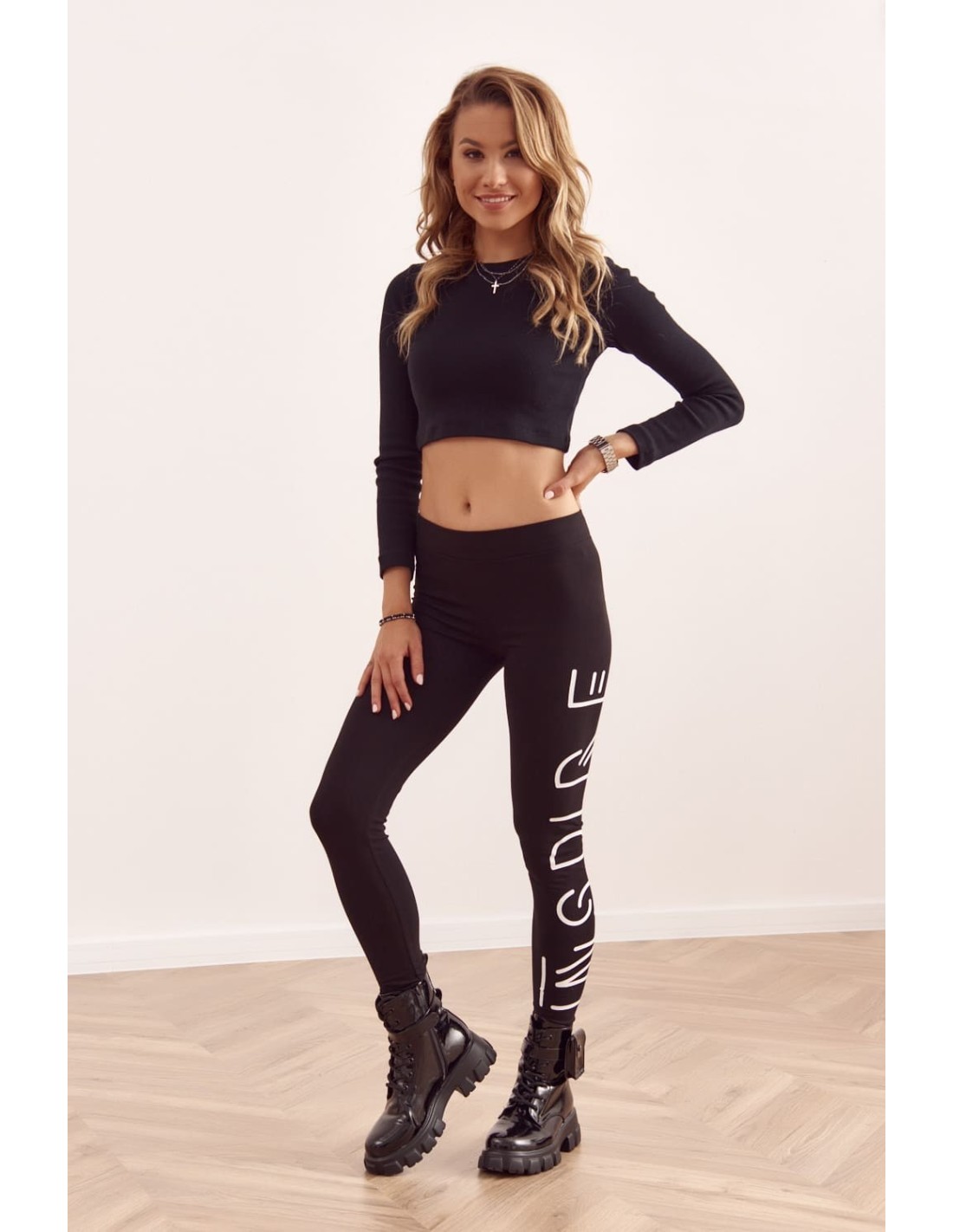 Comfortable leggings with inscriptions, black 19230 - Online store - Boutique